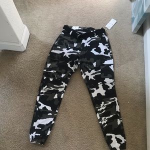 High rise camouflage utility pants